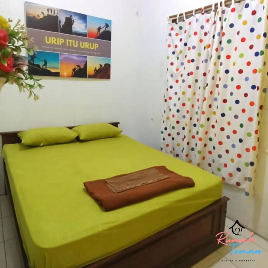 Rumah Teman Hostel Semarang Zewnętrze zdjęcie
