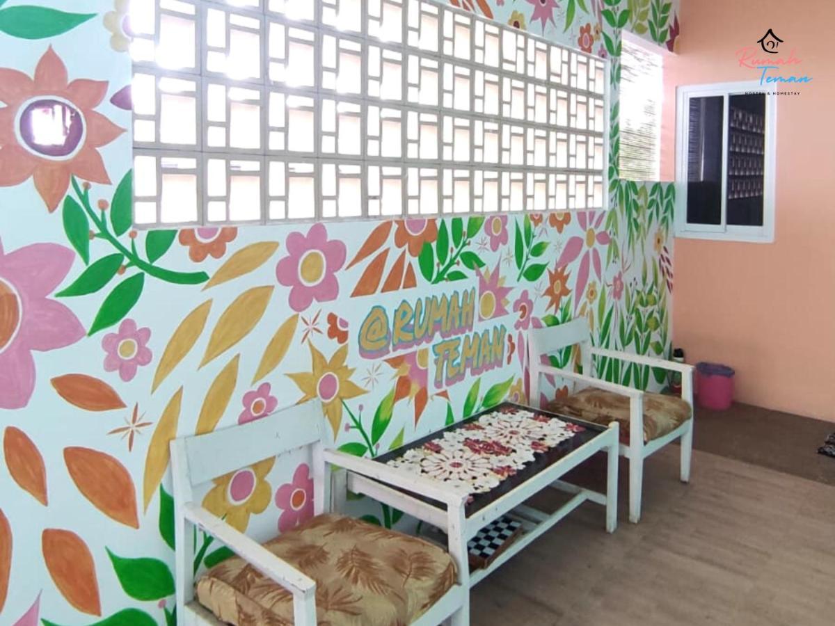Rumah Teman Hostel Semarang Zewnętrze zdjęcie